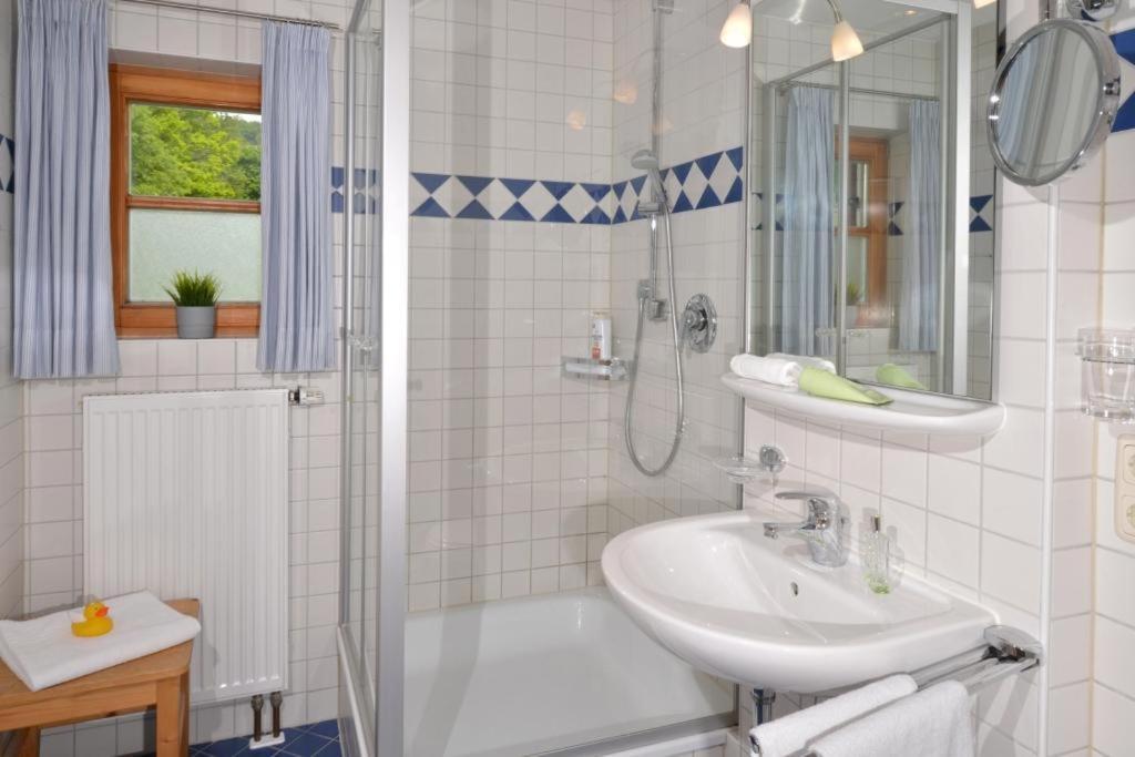 Ferienwohnungen Beim Hausbacher Reit im Winkl Bagian luar foto