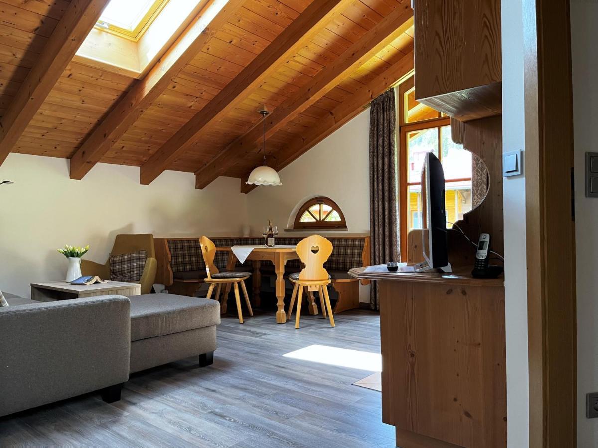 Ferienwohnungen Beim Hausbacher Reit im Winkl Bagian luar foto