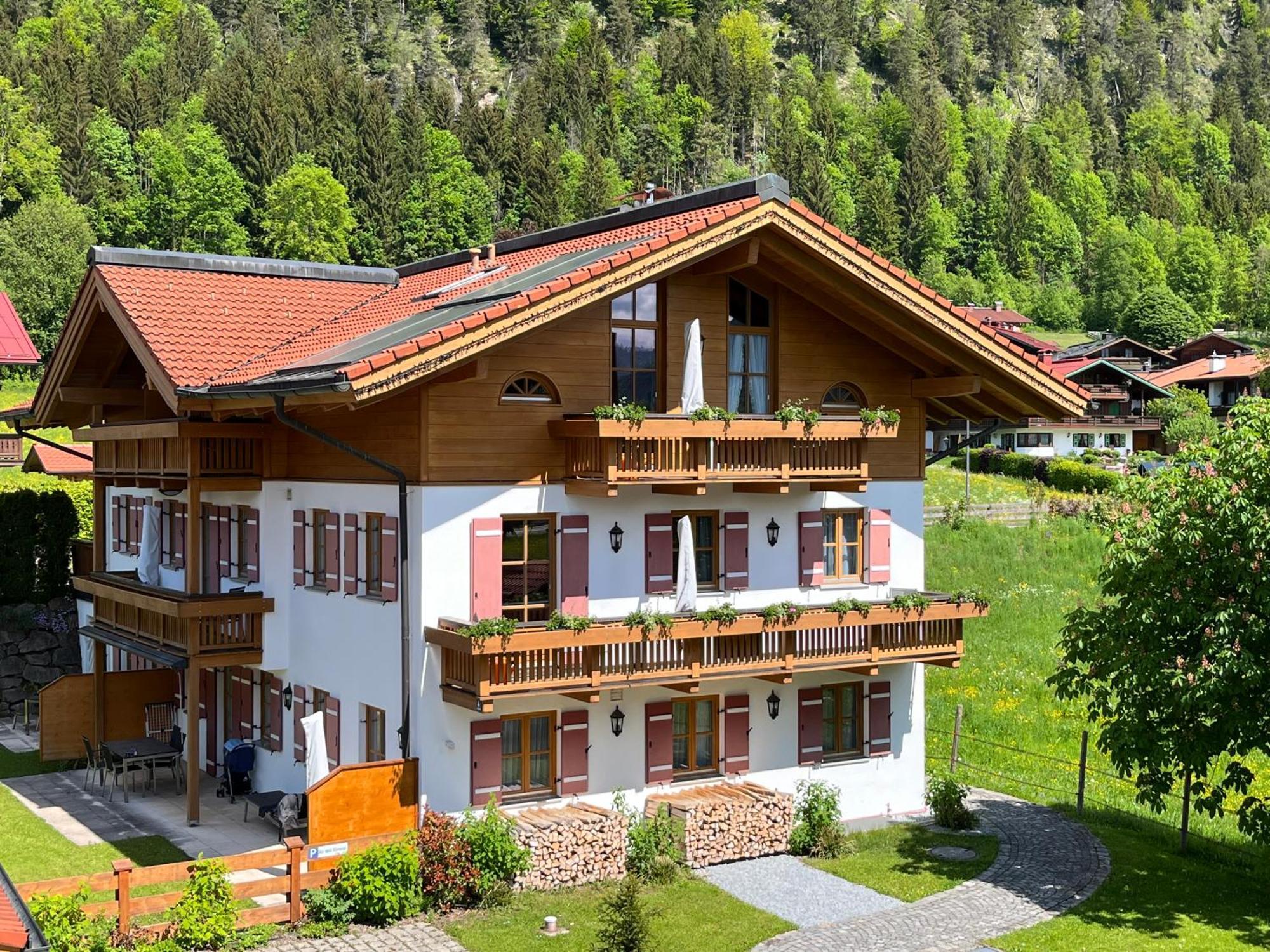 Ferienwohnungen Beim Hausbacher Reit im Winkl Bagian luar foto